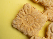 Load image into Gallery viewer, Shortbread Cookies / Minasa (Small)